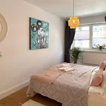 Neues Trendy In Apartment *