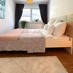 Apartment Neues Trendy In *