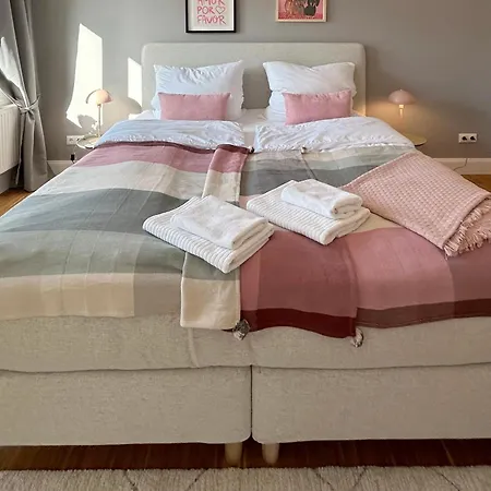 Apartment Neues Trendy In *