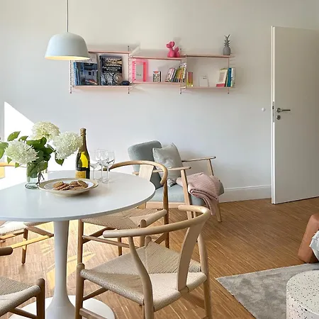 Neues Trendy In Apartment